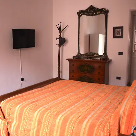 Bed & Breakfast Smiling