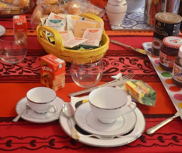 Alojamento de Acomodação e Pequeno-almoço Smiling Nápoles